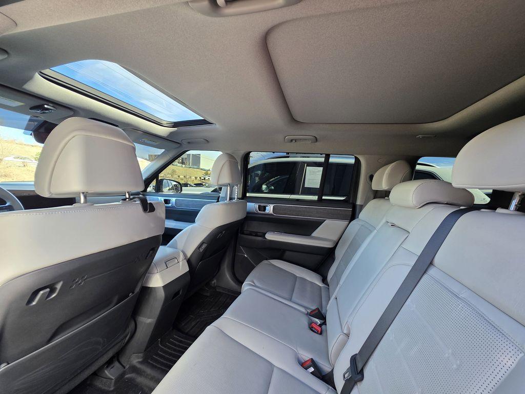 used 2024 Hyundai Santa Fe car, priced at $34,994