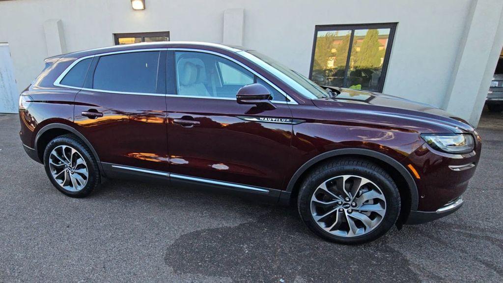 used 2021 Lincoln Nautilus car, priced at $29,998