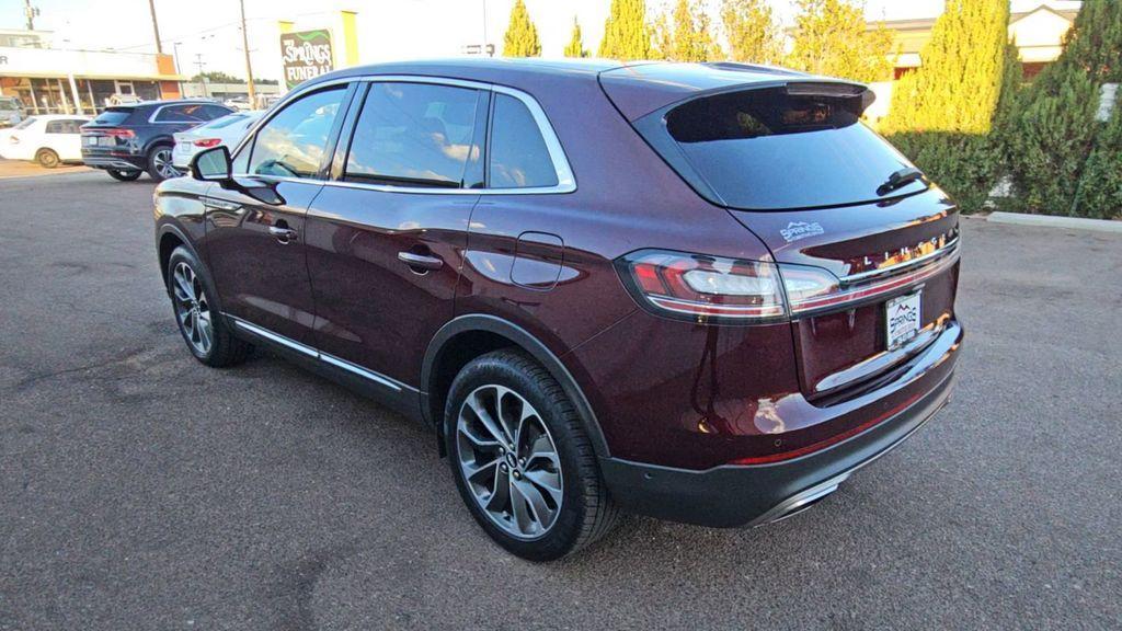 used 2021 Lincoln Nautilus car, priced at $29,998