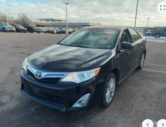 used 2014 Toyota Camry car, priced at $12,994