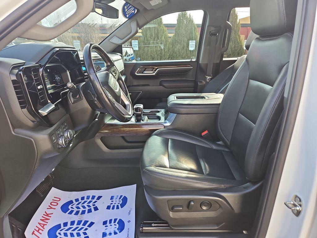 used 2022 GMC Sierra 1500 car, priced at $39,994