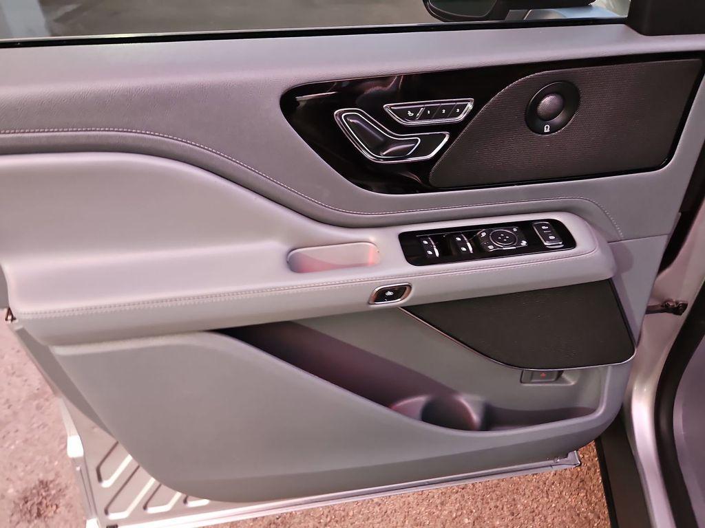 used 2020 Lincoln Aviator car, priced at $22,997