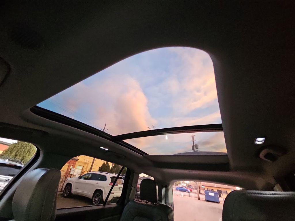 used 2020 Lincoln Aviator car, priced at $22,997