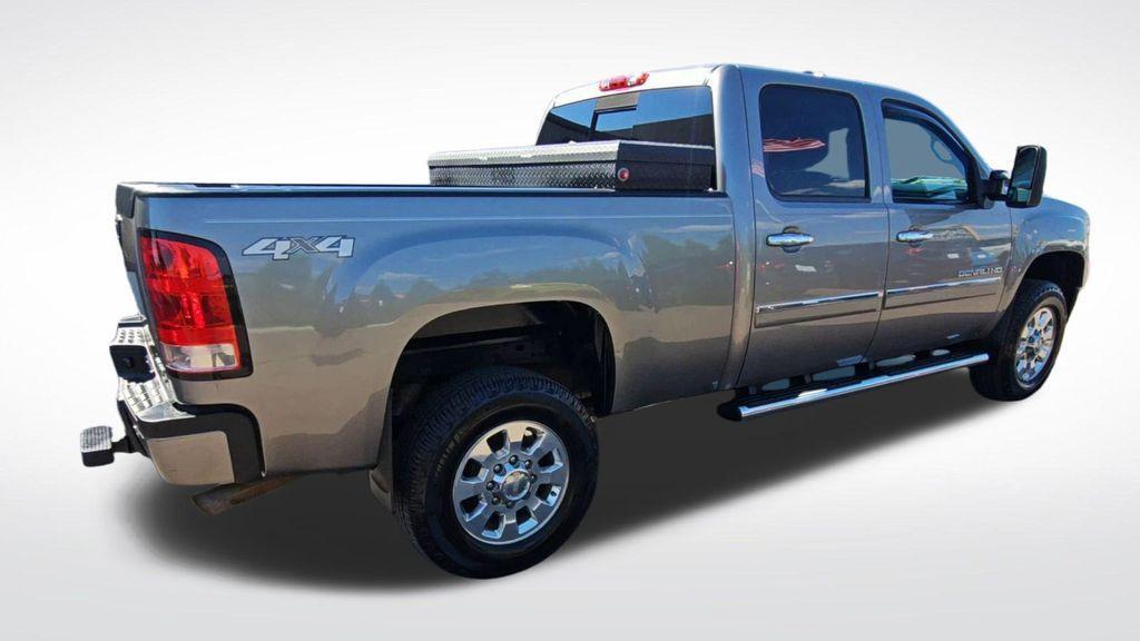 used 2014 GMC Sierra 2500 car, priced at $30,998