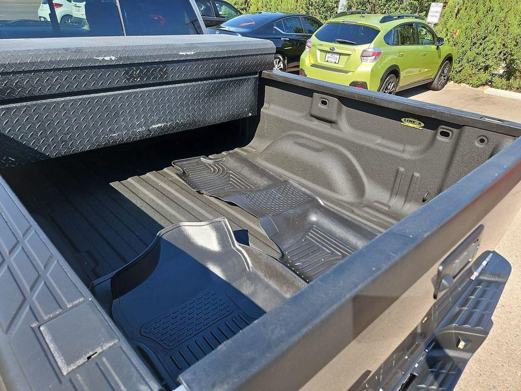 used 2014 GMC Sierra 2500 car, priced at $29,998