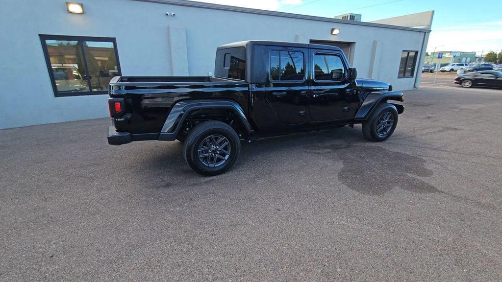 used 2024 Jeep Gladiator car, priced at $32,998
