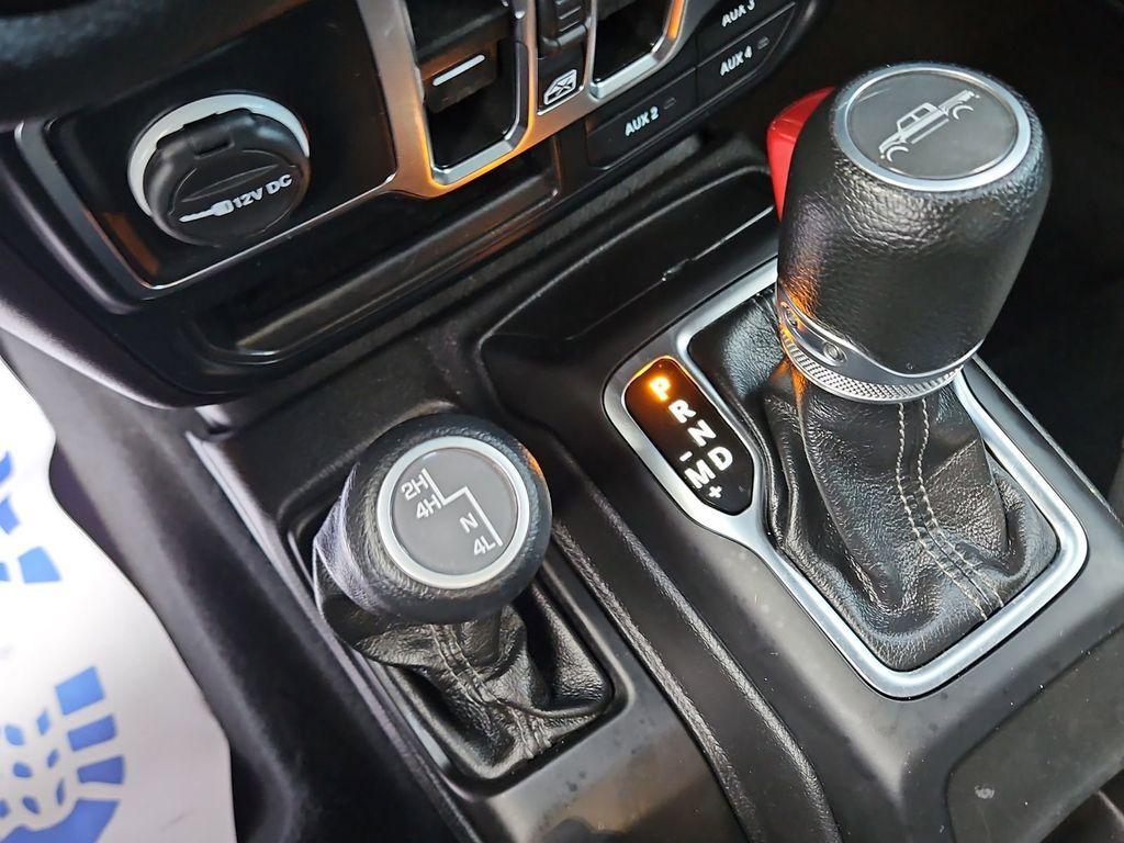 used 2024 Jeep Gladiator car, priced at $32,998