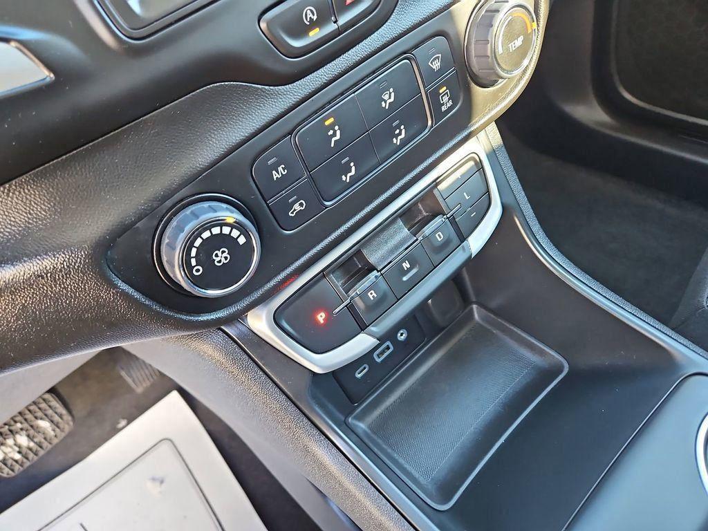 used 2024 GMC Terrain car, priced at $21,397