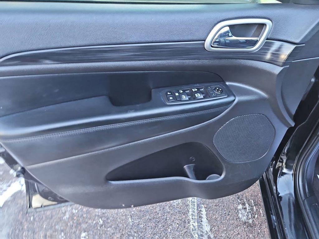 used 2019 Jeep Grand Cherokee car, priced at $15,699