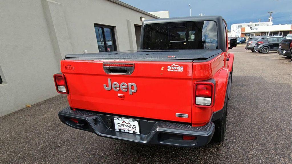 used 2021 Jeep Gladiator car, priced at $24,998