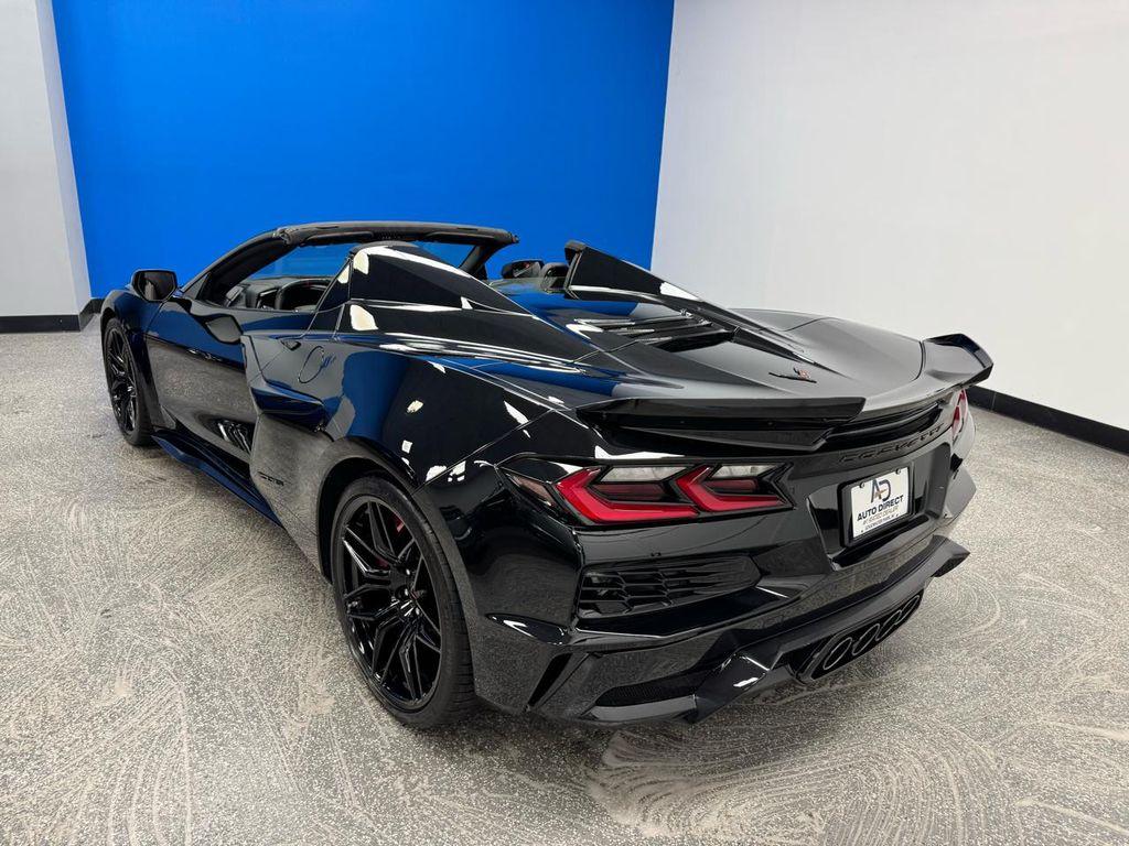 used 2025 Chevrolet Corvette car