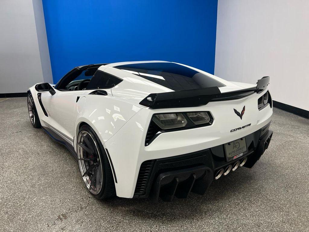 used 2019 Chevrolet Corvette car