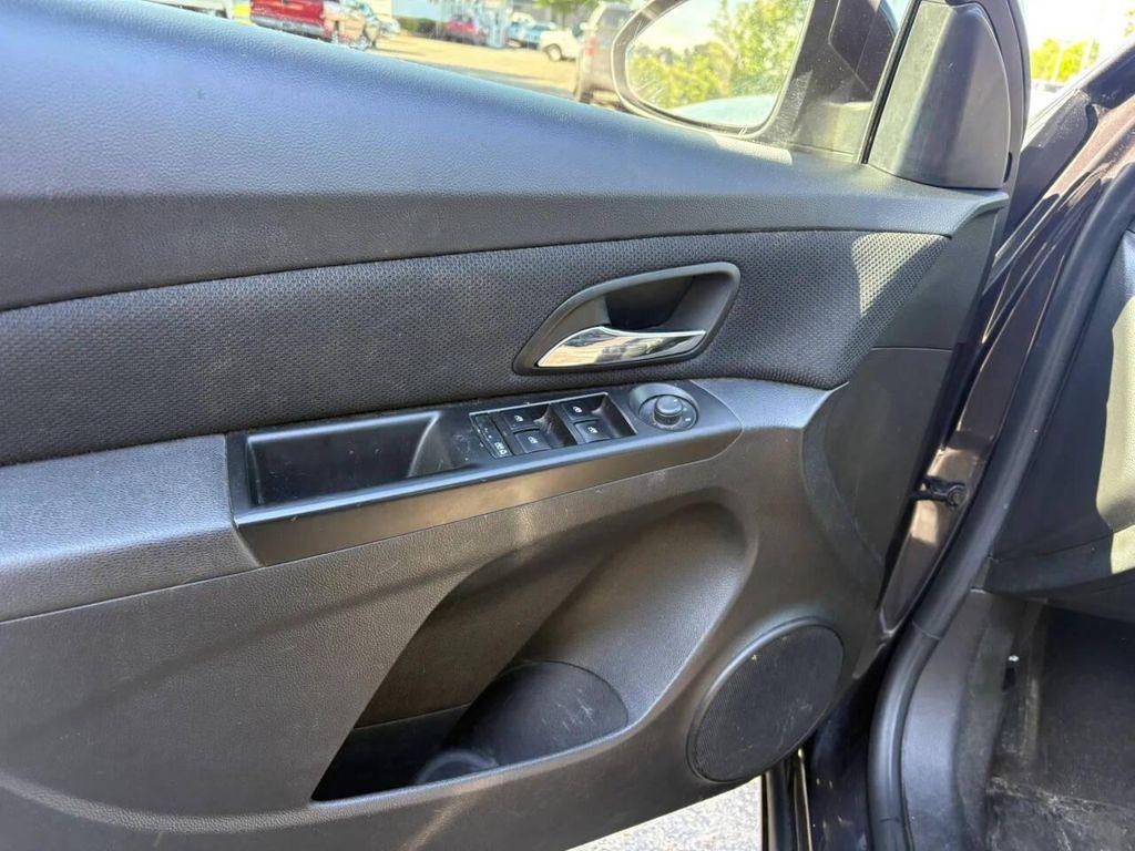 used 2014 Chevrolet Cruze car, priced at $6,490