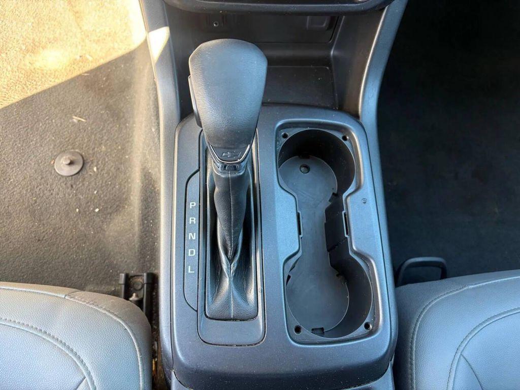 used 2022 Chevrolet Colorado car, priced at $17,999