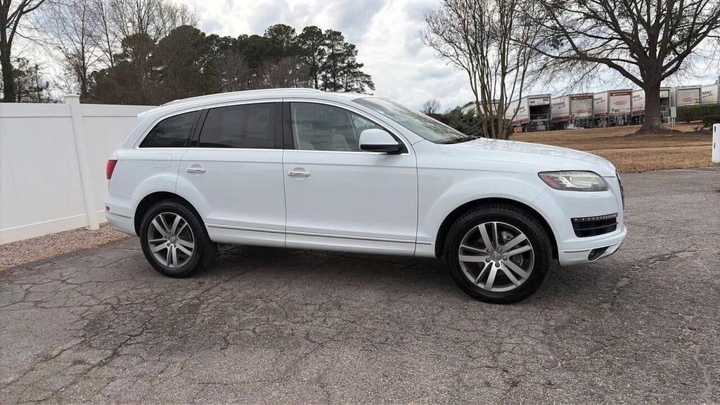 used 2015 Audi Q7 car, priced at $9,999