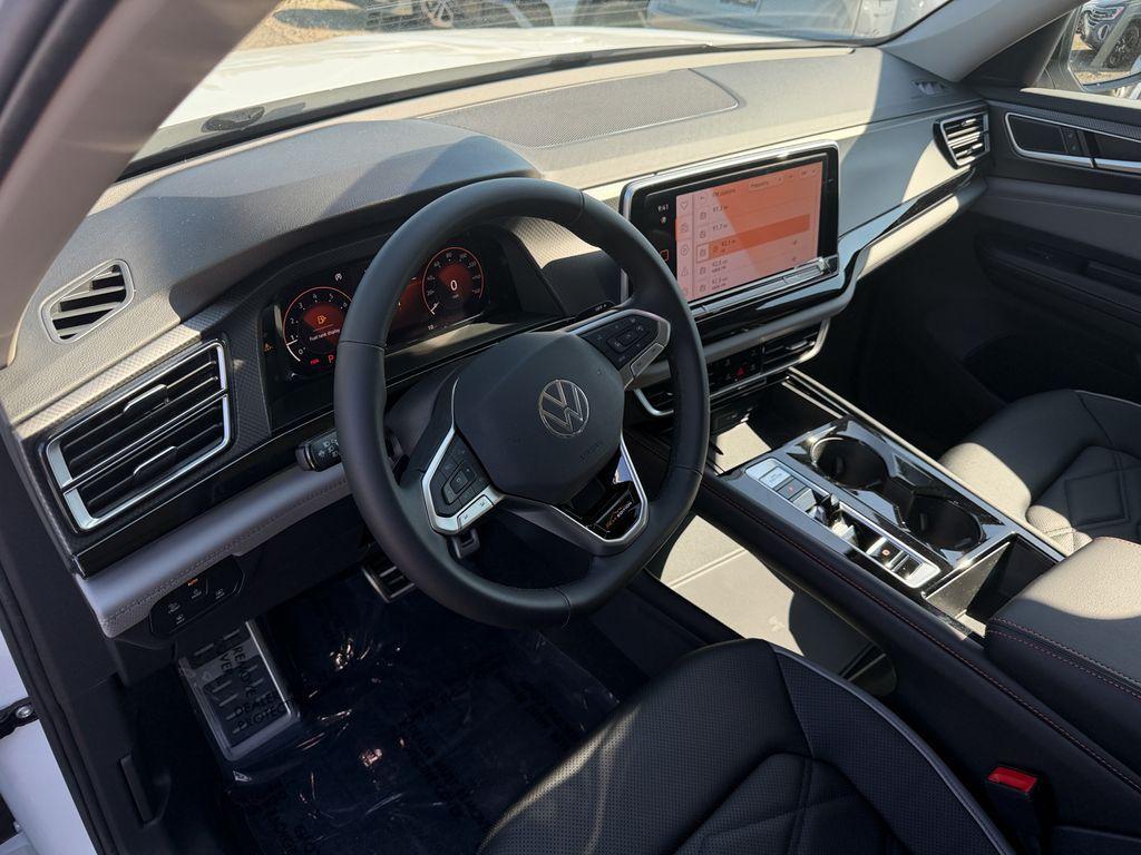 new 2026 Volkswagen Atlas car, priced at $45,079