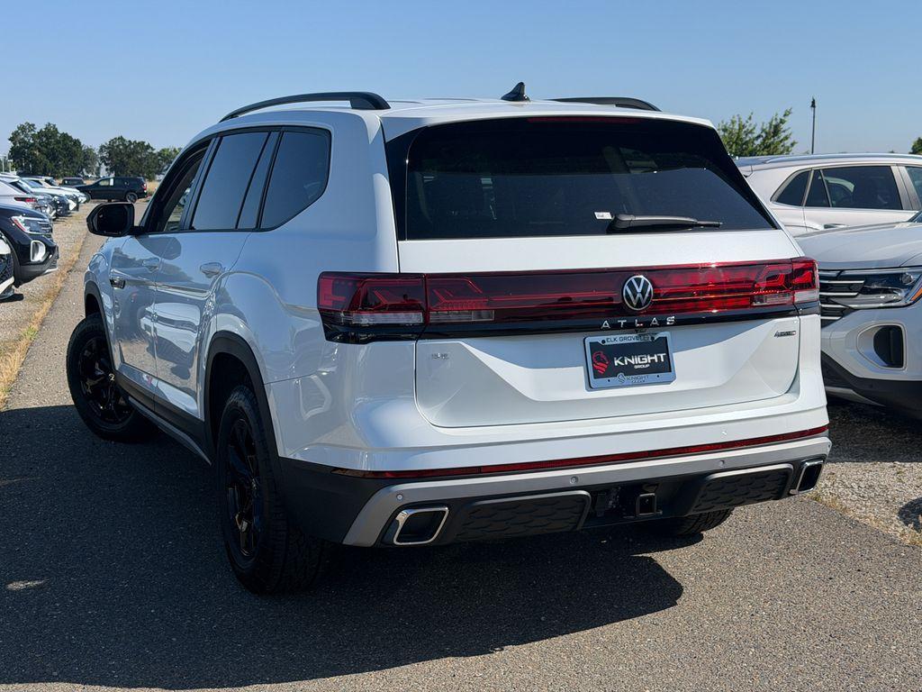 new 2026 Volkswagen Atlas car, priced at $45,079