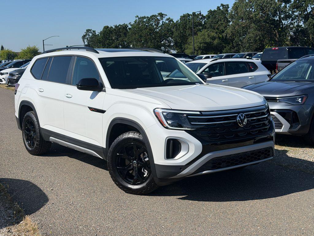 new 2026 Volkswagen Atlas car, priced at $45,079