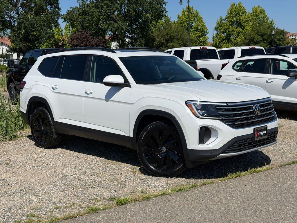 new 2026 Volkswagen Atlas car, priced at $44,722