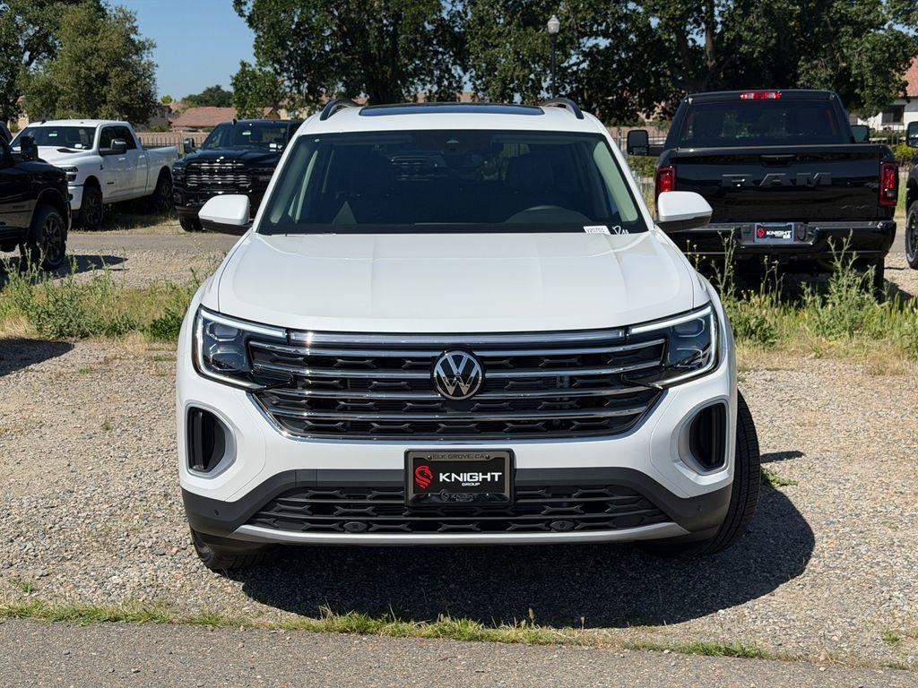 new 2026 Volkswagen Atlas car, priced at $44,722
