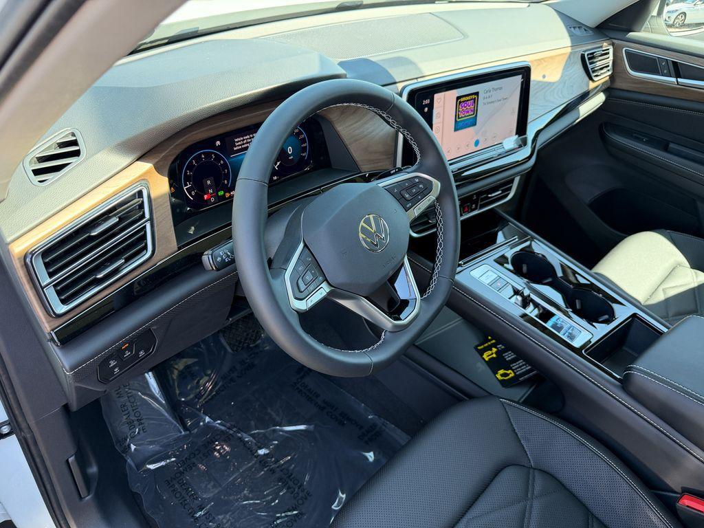 new 2026 Volkswagen Atlas car, priced at $44,722