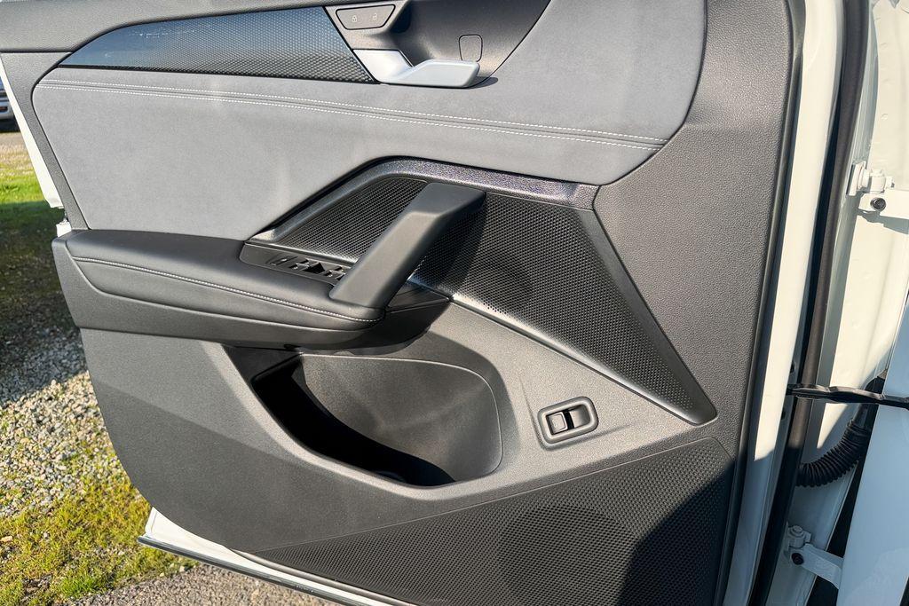 new 2026 Volkswagen Tiguan car, priced at $38,757