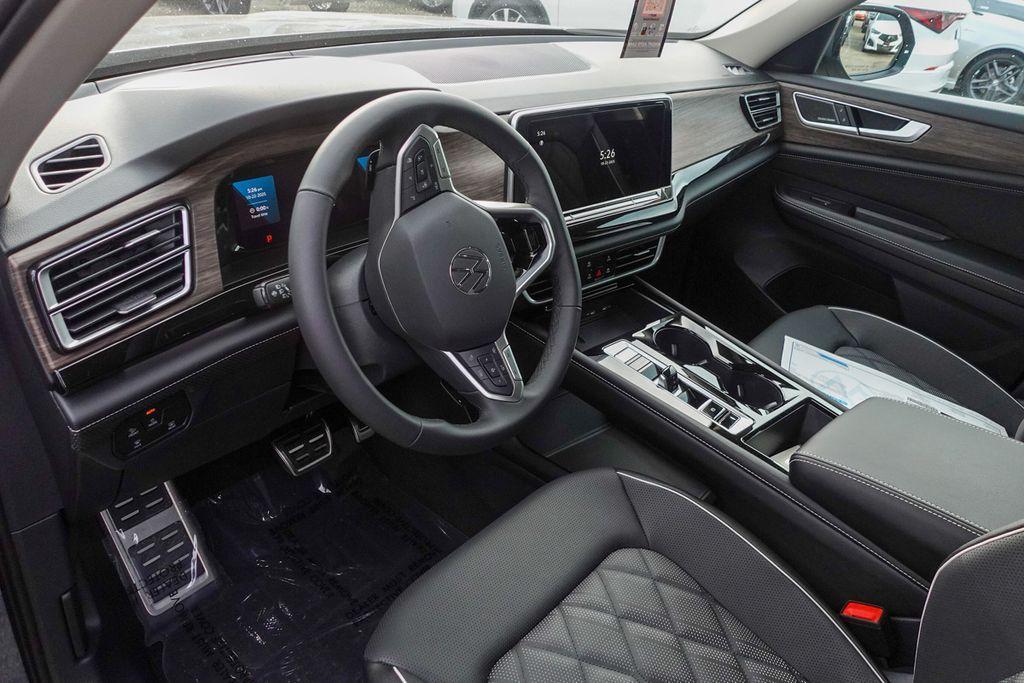 new 2026 Volkswagen Atlas car, priced at $54,304