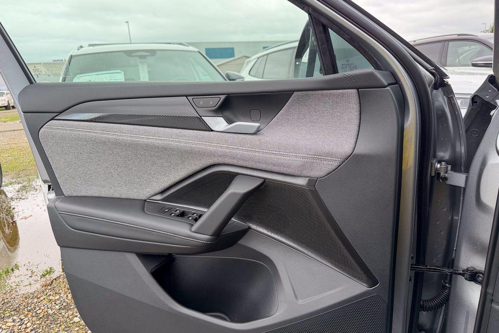 new 2026 Volkswagen Tiguan car, priced at $30,576