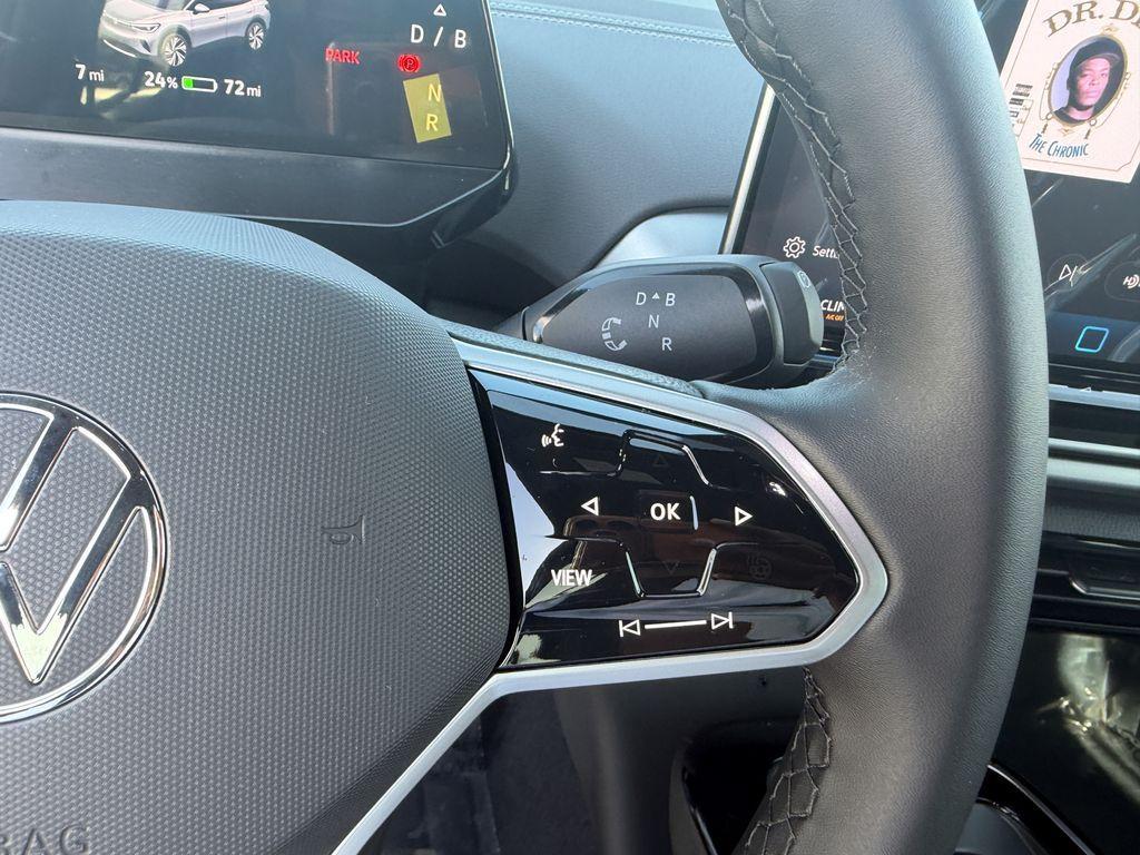 new 2026 Volkswagen ID.4 car, priced at $43,977