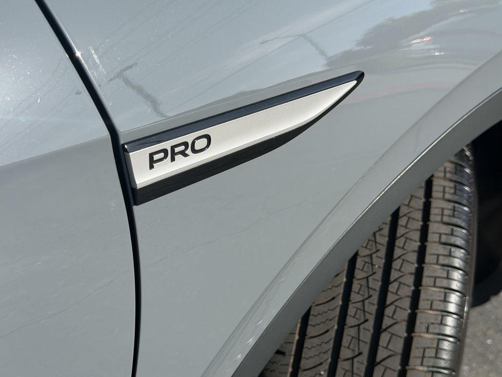 new 2026 Volkswagen ID.4 car, priced at $43,977