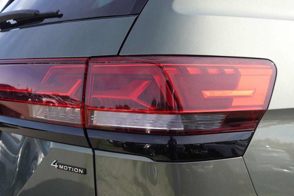 new 2026 Volkswagen Atlas car, priced at $49,548