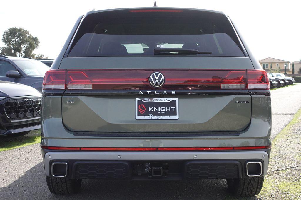new 2026 Volkswagen Atlas car, priced at $49,548