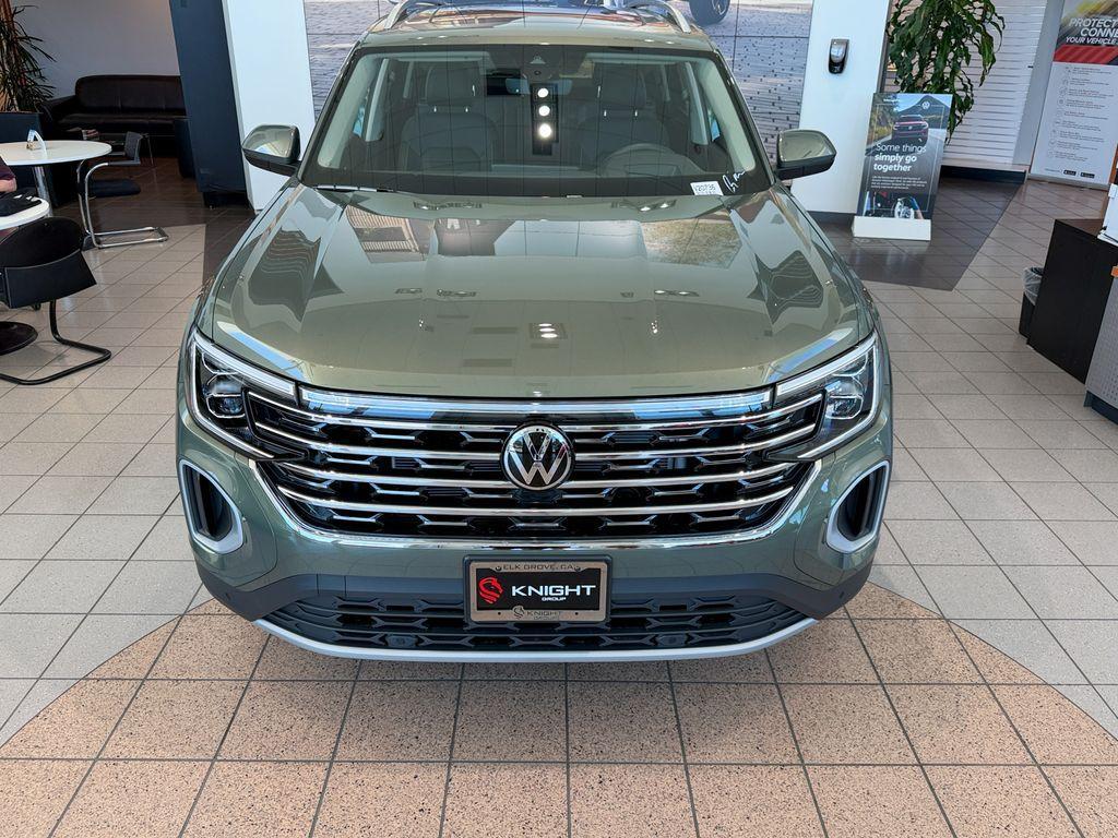 new 2026 Volkswagen Atlas car, priced at $46,358