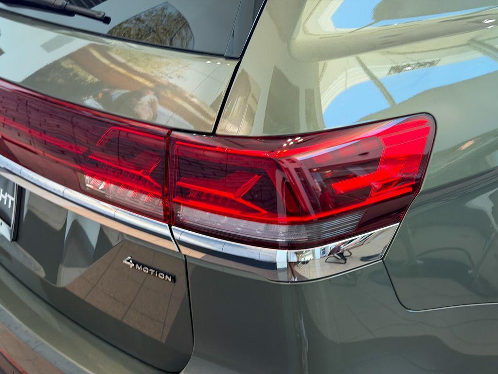 new 2026 Volkswagen Atlas car, priced at $46,358