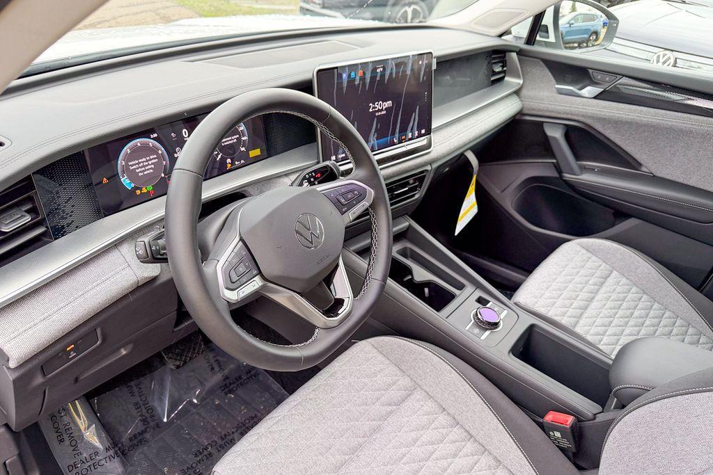 new 2026 Volkswagen Tiguan car, priced at $32,076