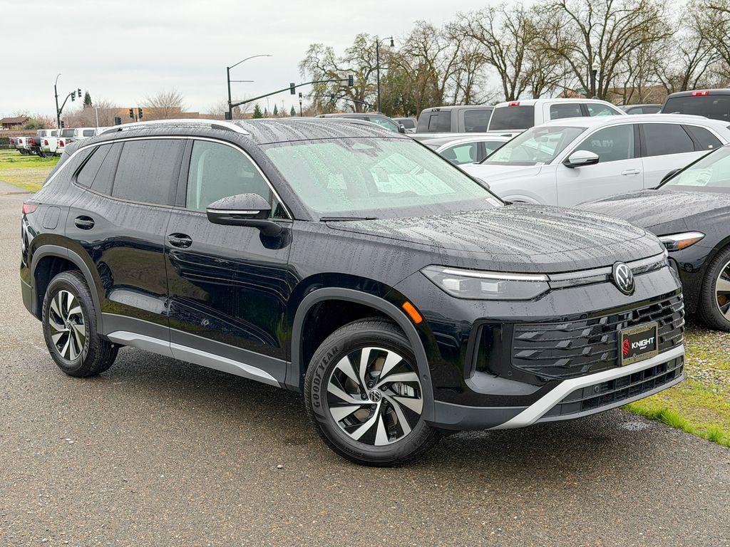 new 2026 Volkswagen Tiguan car, priced at $33,076