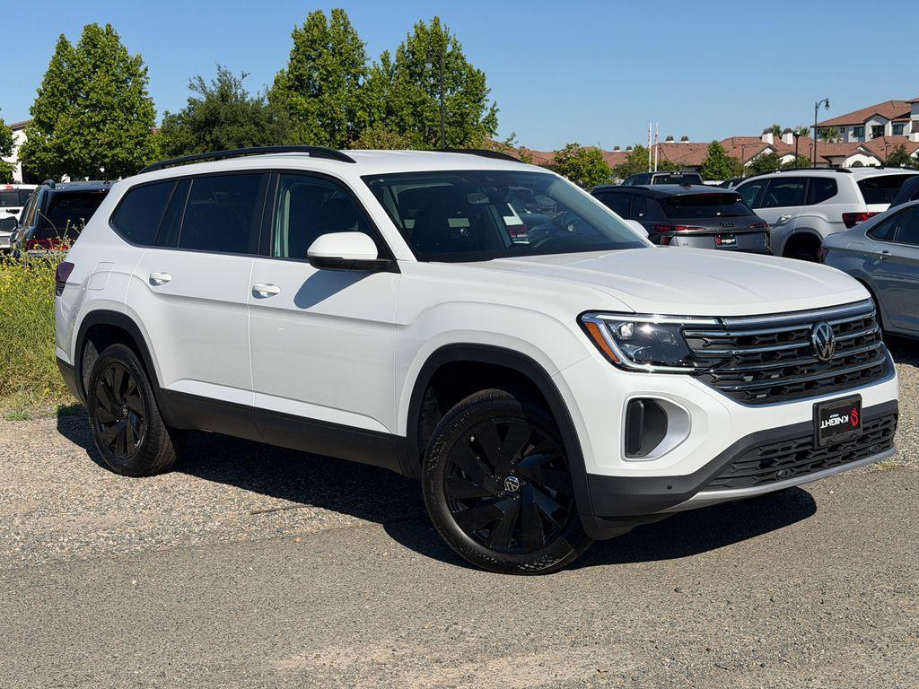 new 2026 Volkswagen Atlas car, priced at $43,242
