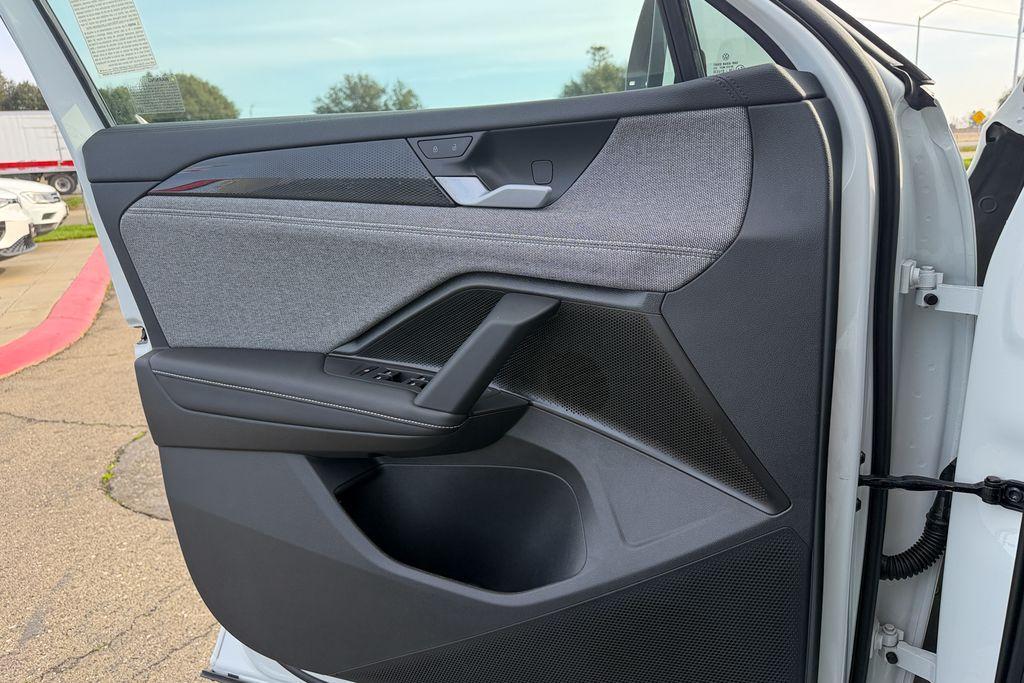 used 2025 Volkswagen Tiguan car, priced at $25,149