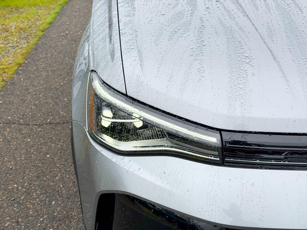 new 2026 Volkswagen Taos car, priced at $27,771