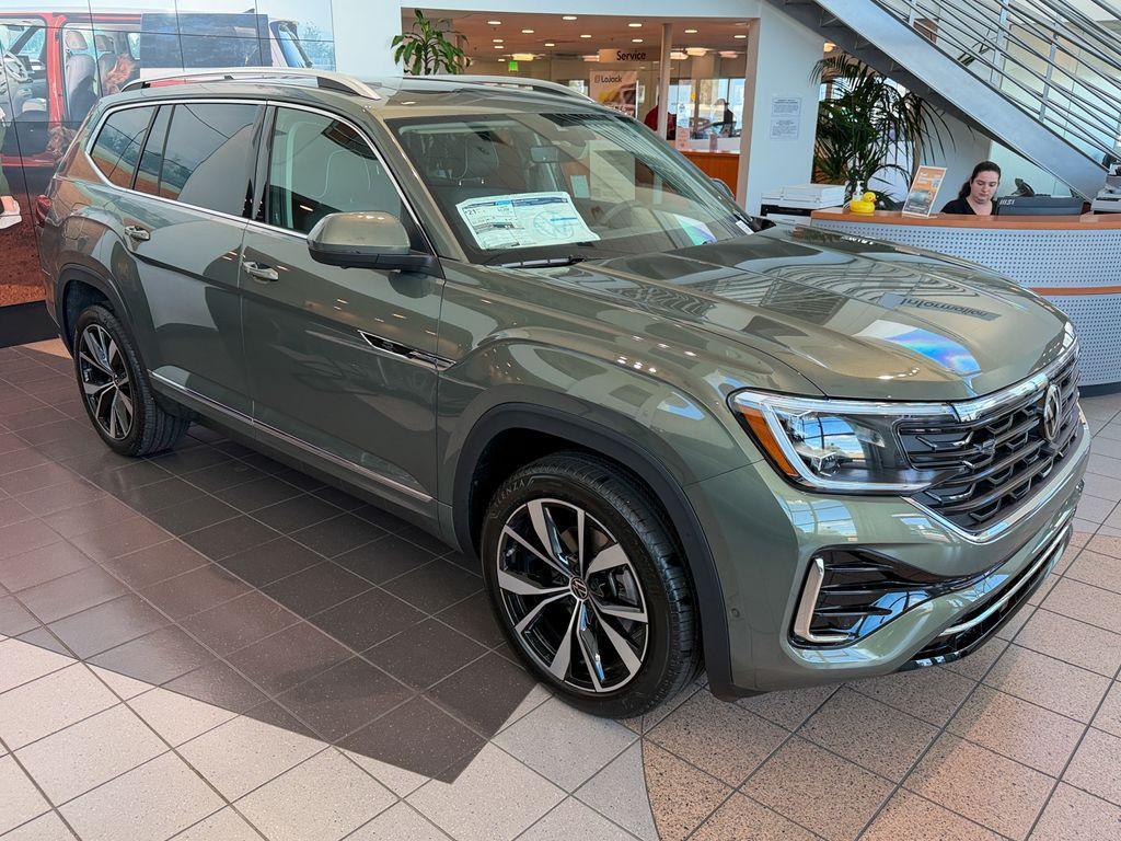 new 2026 Volkswagen Atlas car, priced at $56,351