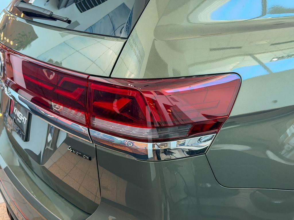 new 2026 Volkswagen Atlas car, priced at $56,351