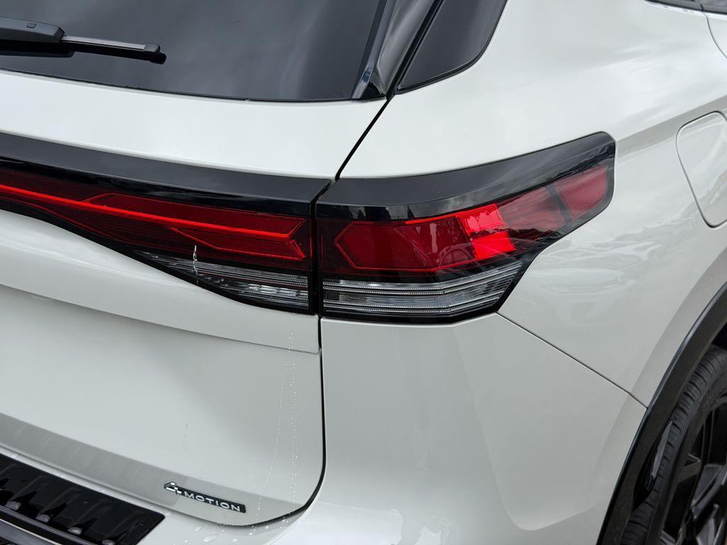 new 2026 Volkswagen Tiguan car, priced at $36,827