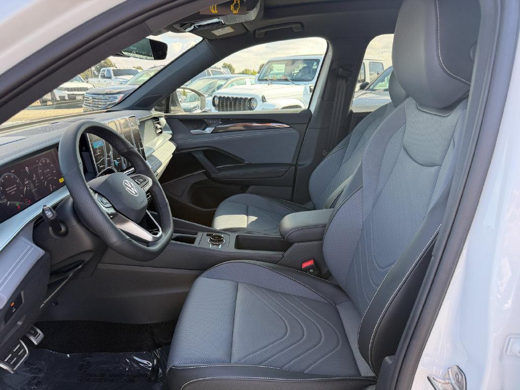 new 2026 Volkswagen Tiguan car, priced at $35,804