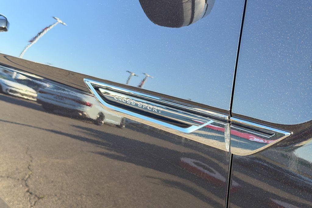 new 2026 Volkswagen Atlas Cross Sport car, priced at $44,364