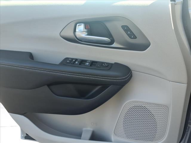 used 2024 Chrysler Pacifica car, priced at $25,993