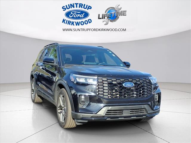 used 2025 Ford Explorer car, priced at $39,487