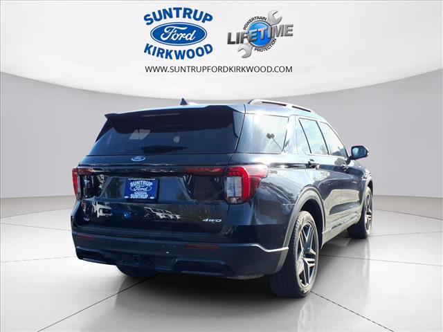 used 2025 Ford Explorer car, priced at $38,993