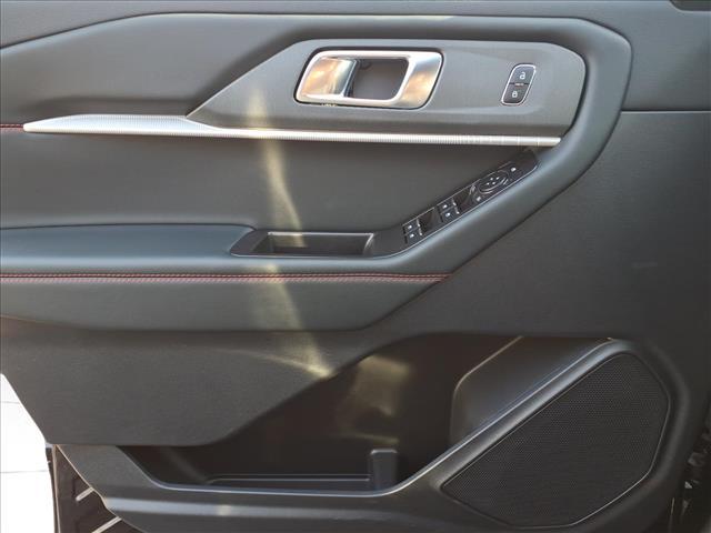 used 2025 Ford Explorer car, priced at $38,993