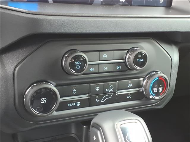 new 2025 Ford Bronco car, priced at $41,766