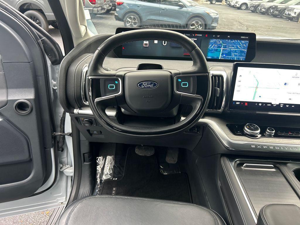used 2025 Ford Expedition Max car, priced at $66,867